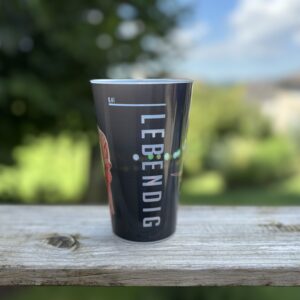 Hochwertiger Lebendig-Becher